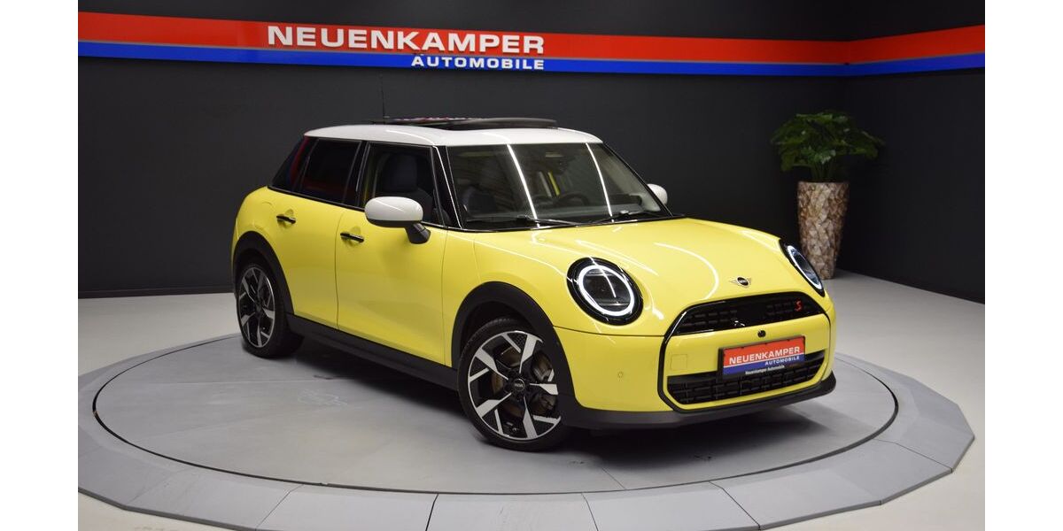 Mini Cooper S 3.000 km 30.990 &euro; Remscheid 42853