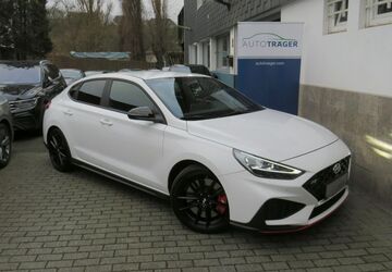 Hyundai i30 16.822 km 32.990 &euro; Wuppertal 42109