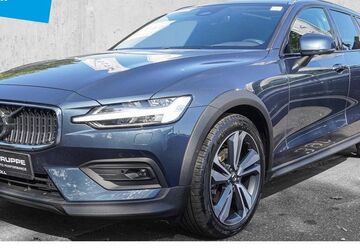 Volvo V60 Cross Country 74.262 km 35.450 &euro; Düsseldorf 40474