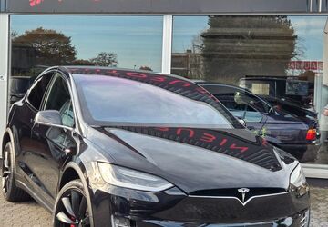 Tesla Model X 96.317 km 36.800 &euro; Krefeld 47803