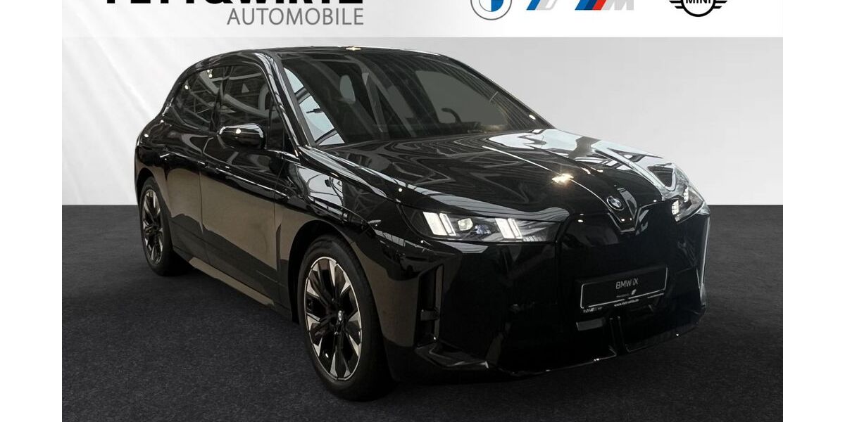 BMW iX 4.000 km 77.890 &euro; Moers 47441