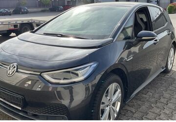 VW ID.3 88.321 km 21.450 &euro; Langenfeld 40764
