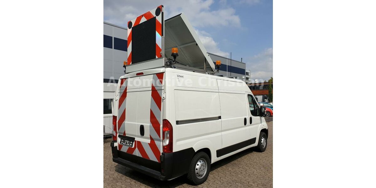 Peugeot Boxer 15 km 72.990 &euro; Erkrath 40699