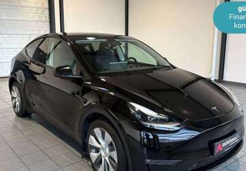 Tesla Model Y 67.342 km 33.970 &euro; Wuppertal - Barmen 42287