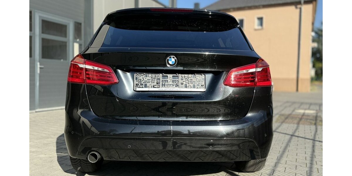 BMW 218 Active Tourer i / Advantage / PANO / Keyless 70.000 km 16.890 &euro; Mönchengladbach 41066