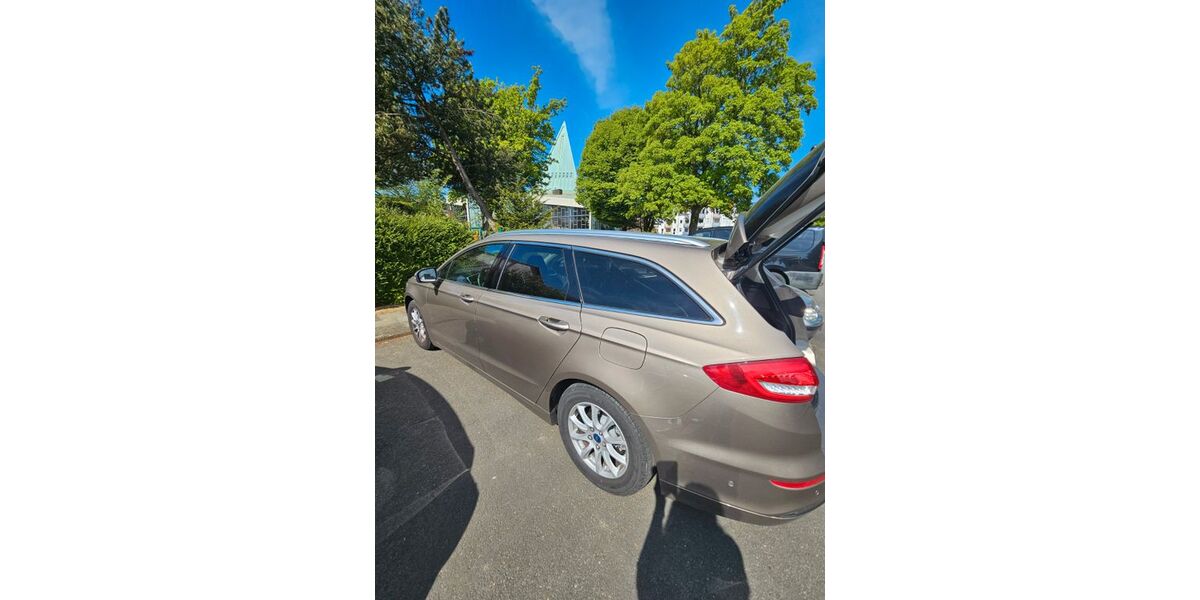 Ford Mondeo 26.700 km 22.000 &euro; Dormagen 41539