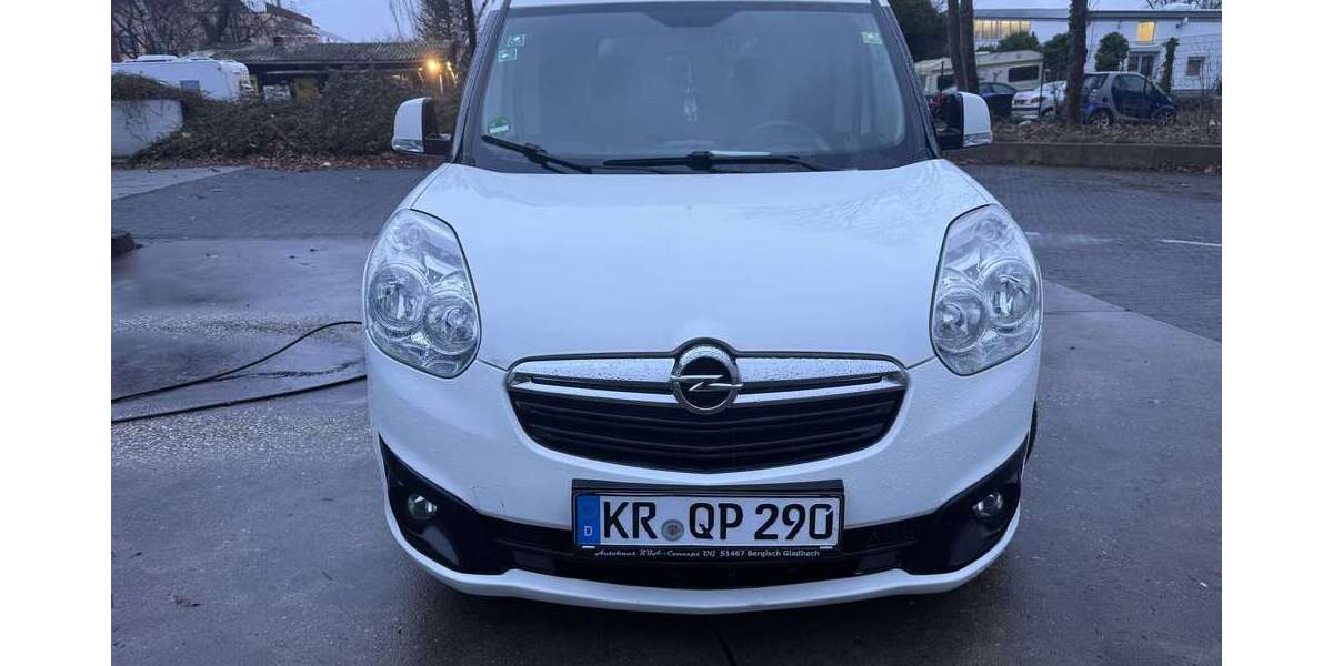 Opel Combo 240.000 km 5.200 &euro; Mönchengladbach 41065