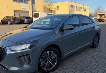 Hyundai IONIQ 48.943 km 17.450 &euro; Mülheim an der Ruhr 45472