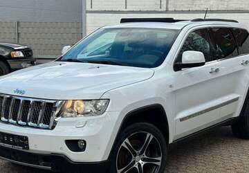 Jeep Grand Cherokee 130.000 km 13.700 &euro; Düsseldorf 40233
