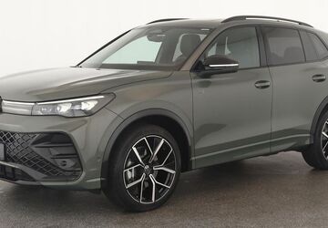 VW Tiguan 24.900 km 46.684 &euro; Düsseldorf 40233