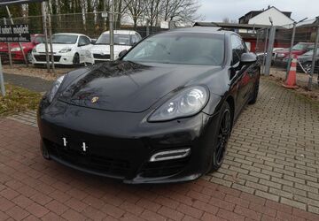 Porsche Panamera 206.000 km 23.990 &euro; Duisburg 47249
