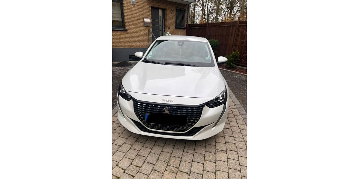 Peugeot 208 47.700 km 12.400 &euro; Moers 47445