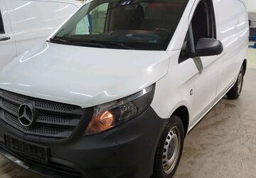 Mercedes-Benz Vito 148.884 km 19.623 &euro; Mönchengladbach 41199