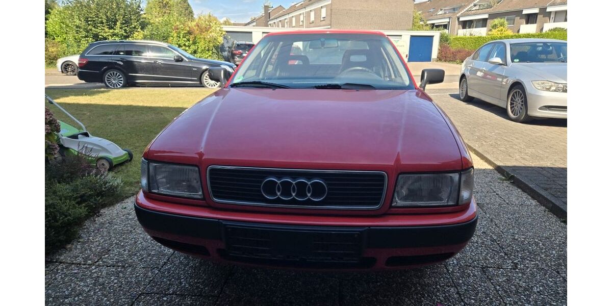 Audi 80 146.000 km 4.250 &euro; Düsseldorf 40545