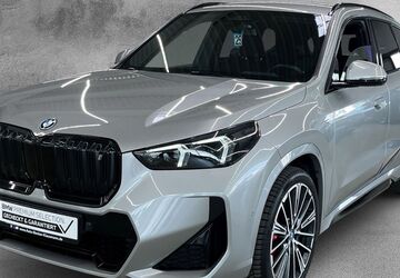 BMW iX1 25.114 km 42.202 &euro; Krefeld 47800