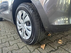 Suzuki Swift 1.2 Club Hybrid +BT+LED+USB+wenig KM 19.476 km 10.989 &euro; Meerbusch 40667