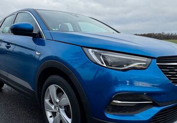 Opel Grandland (X) 104.000 km 13.990 &euro; Viersen 41749