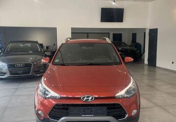 Hyundai i20 30.534 km 12.200 &euro; Oberhausen 46049