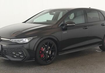 VW Golf 7.800 km 40.084 &euro; Düsseldorf 40233