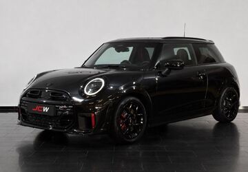 Mini John Cooper Works 4.922 km 38.900 &euro; Düsseldorf 40599