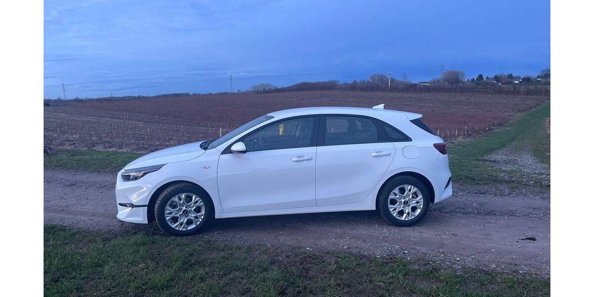 Kia ceed / Ceed 73.000 km 14.499 &euro; Leverkusen 51379