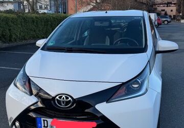 Toyota Aygo (X) 56.000 km 6.500 &euro; Düsseldorf 40597