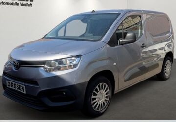 Toyota Proace City 85.191 km 13.940 &euro; Mönchengladbach 41061