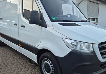 Mercedes-Benz Sprinter 85.000 km 23.999 &euro; Düsseldorf 40591