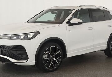 VW Tiguan 20.400 km 44.284 &euro; Düsseldorf 40233