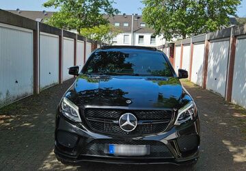 Mercedes-Benz GLE 350 127.000 km 34.900 &euro; Düsseldorf 40489