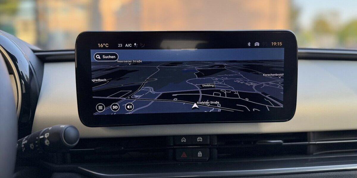 Fiat 600 Hybrid La Prima / KeylessGO / Kamera 26.000 km 18.900 &euro; Mönchengladbach 41066