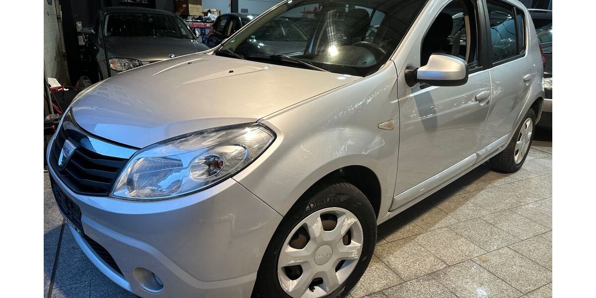 Dacia Sandero 160.500 km 2.490 &euro; Duisburg 47059