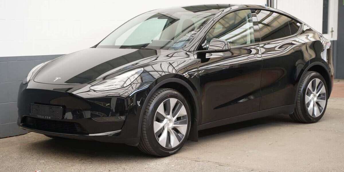 Tesla Model Y 31.635 km 32.550 &euro; Mönchengladbach 41236