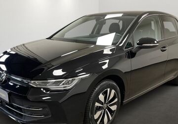 VW Golf 11.818 km 29.990 &euro; Düsseldorf 40233