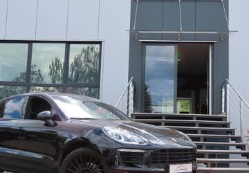 Porsche Macan 165.000 km 32.900 &euro; Neuss 41469