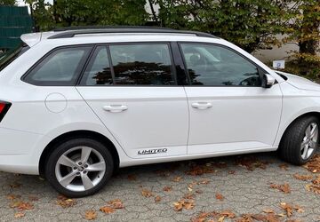 Skoda Fabia 83.237 km 9.450 &euro; Neuss 41468