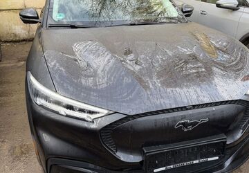 Ford Mustang Mach-E 62.131 km 26.450 &euro; Krefeld 47805