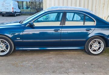 BMW 523 249.051 km 3.950 &euro; Düsseldorf 40229