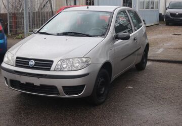 Fiat Punto 117.893 km 750 &euro; Duisburg 47169