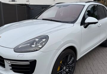 Porsche Cayenne 86.000 km 59.000 &euro; Remscheid 42857