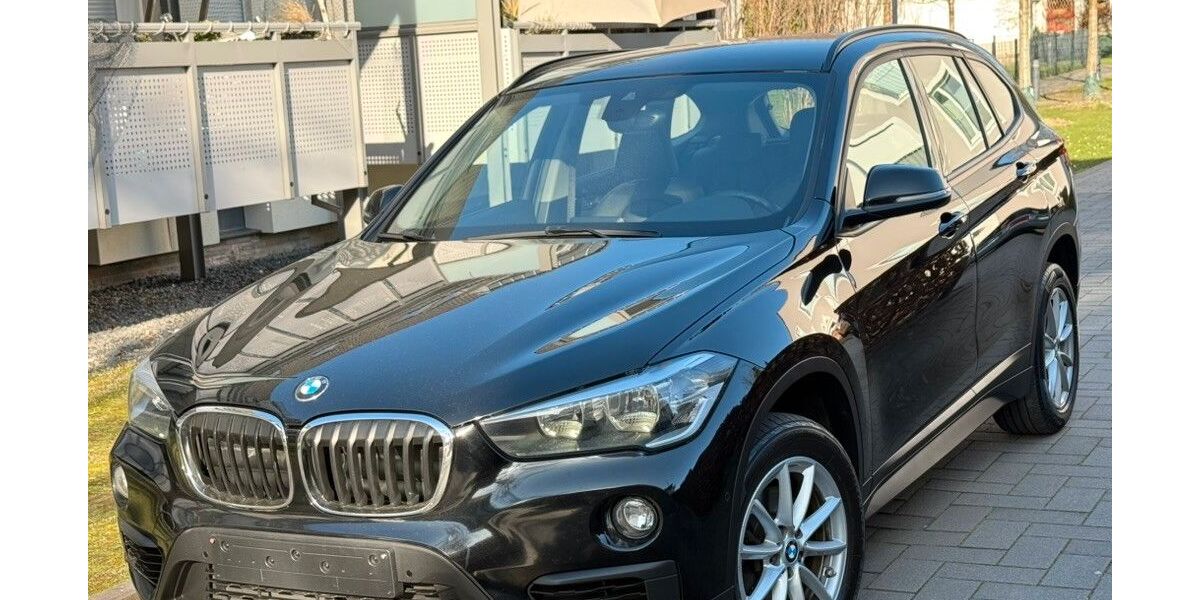 BMW X1 210.000 km 13.840 &euro; Düsseldorf 40468