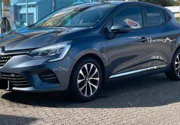 Renault Clio 79.000 km 11.490 &euro; Düsseldorf 40227