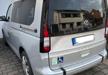 VW Caddy 8.000 km 36.900 &euro; Duisburg 47169