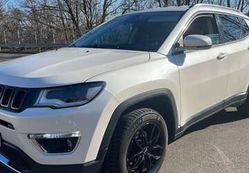 Jeep Compass 33.000 km 17.300 &euro; Velbert 42551