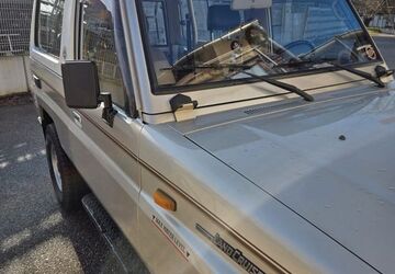 Toyota Land Cruiser 256.500 km 35.850 &euro; Mönchengladbach 41065