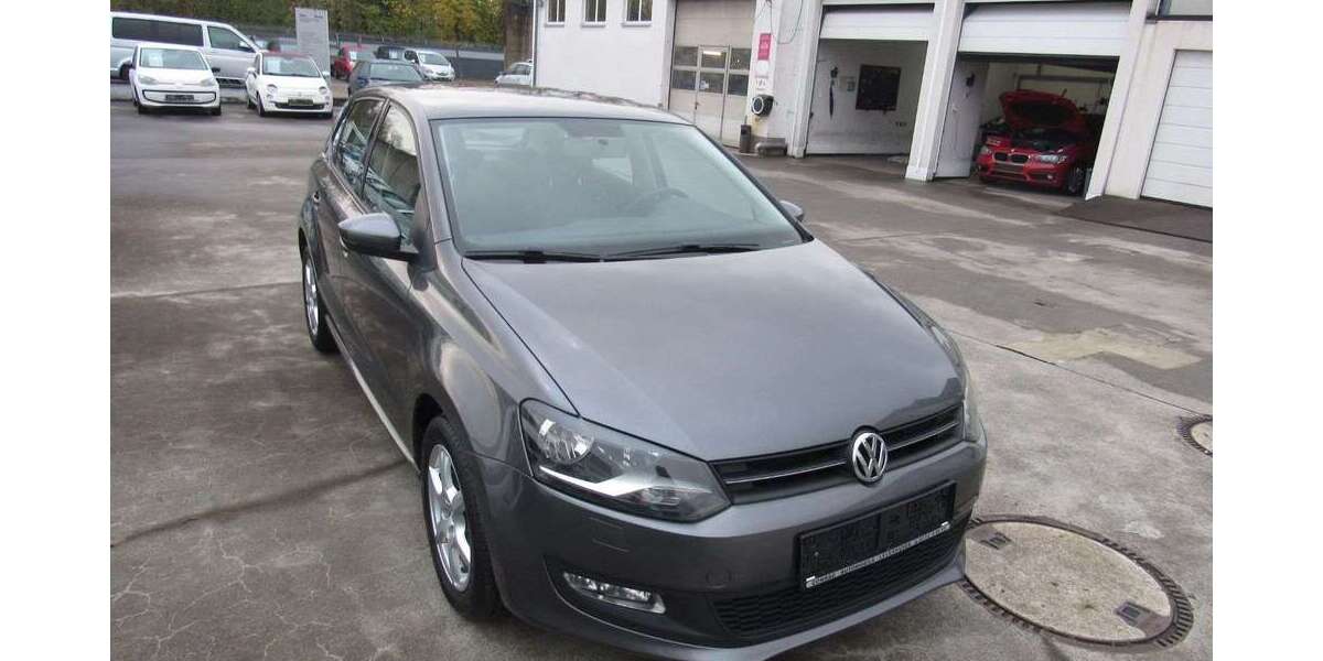 VW Polo 174.500 km 5.500 &euro; Leverkusen 51371