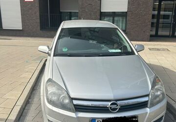Opel Astra 129.000 km 2.500 &euro; Düsseldorf 40476