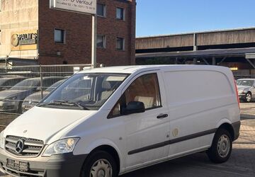 Mercedes-Benz Vito 195.200 km 8.900 &euro; Düsseldorf 40227