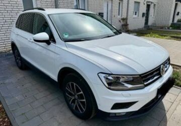 VW Tiguan 71.999 km 18.900 &euro; Oberhausen 46047