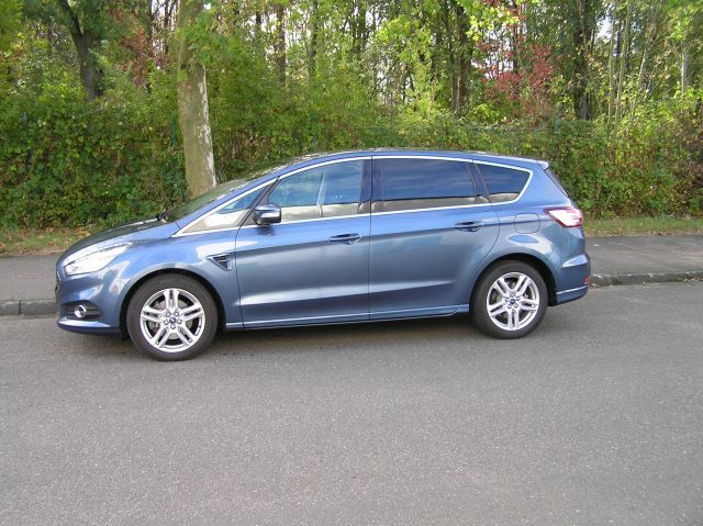 Ford S-Max 129.000 km 16.900 &euro; Pulheim 50259